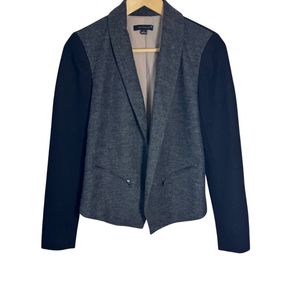 Ann Taylor Women's Black/Grey Felted Wool Color Block No Button Blazer Sz 0 - Picture 2 of 8